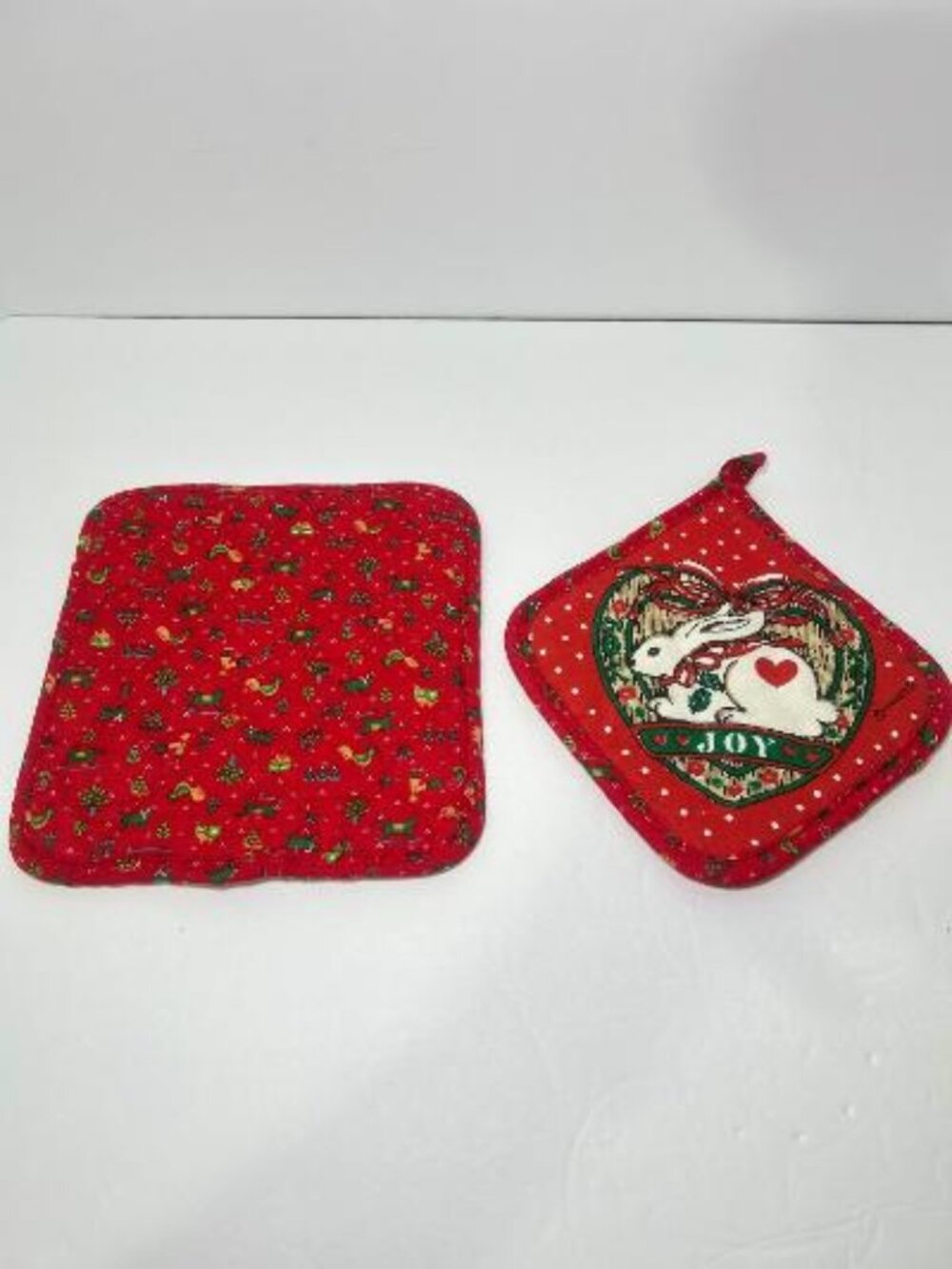 Vintage Franco Christmas Country Classics Bunny Rabbit Pot Holders- Set of 2